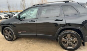 
										2016 JEEP CHEROKEE AWD clean title full									
