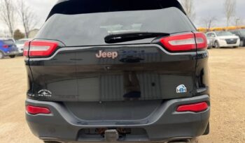 
										2016 JEEP CHEROKEE AWD clean title full									