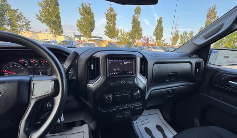 
								2021  CHEVROLET SILVERADO 1500 4X4 CLEAN TITLE full									