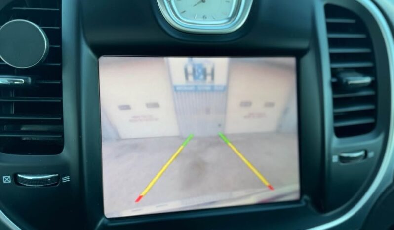 
								2016 CHRYSLER 300 AWD  FULLY LOADED CLEAN TITLE full									