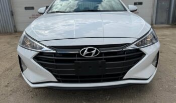
										2020 HYUNDAI ELANTRA clean title full									