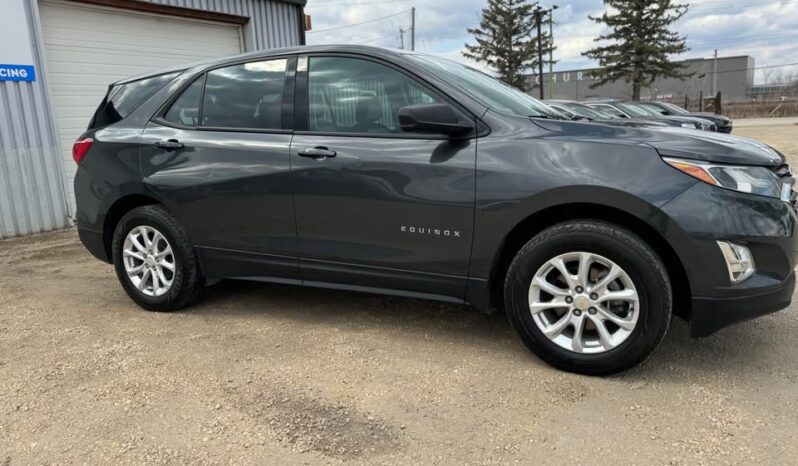 
								2018 CHEVROLET EQUINOX AWD clean title full									
