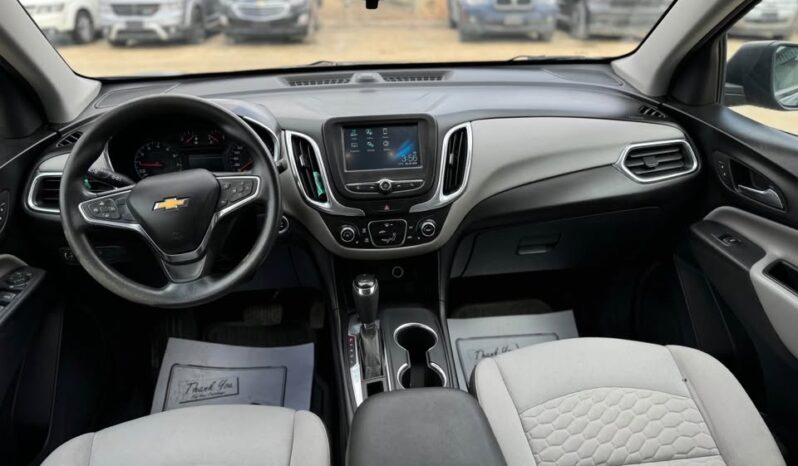 
								2018 CHEVROLET EQUINOX AWD clean title full									