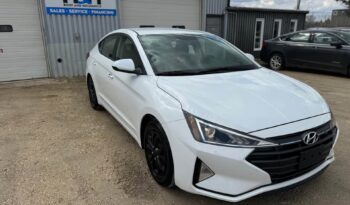 
										2020 HYUNDAI ELANTRA clean title full									
