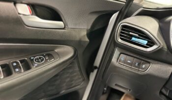 
										2019 HYUNDAI SANTA FE CLEAN TITLE AWD full									