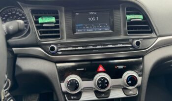 
										2020 HYUNDAI ELANTRA clean title full									