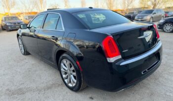 
										2016 CHRYSLER 300 AWD  FULLY LOADED CLEAN TITLE full									