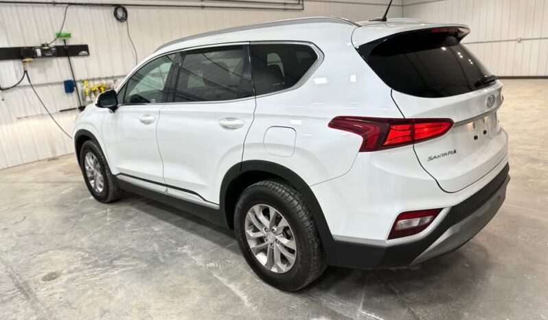 
								2019 HYUNDAI SANTA FE CLEAN TITLE AWD full									
