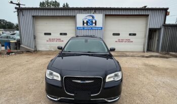 
										2018 CHRYSLER 300 limited  CLEAN TITLE FULLY LOADED full									
