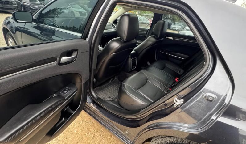 
								2018 CHRYSLER 300 limited  CLEAN TITLE FULLY LOADED full									