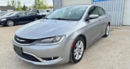 2015 CHRYSLER 200 LIMITED  CLEAN TITLE