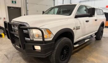 
										2014 DODGE RAM 3500 4X4 cylinder diesel turbo clean titl full									