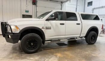 
										2014 DODGE RAM 3500 4X4 cylinder diesel turbo clean titl full									