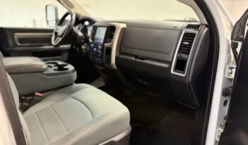 
										2014 DODGE RAM 3500 4X4 cylinder diesel turbo clean titl full									