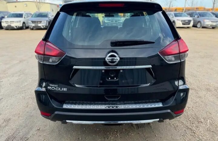 
								2018 NISSAN ROUGE  CLEAN TITLE full									