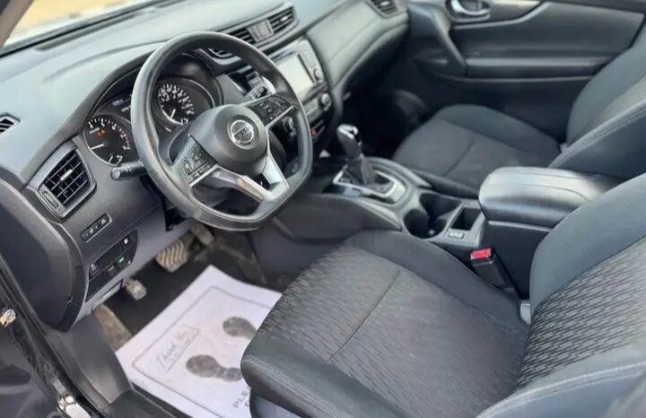 
								2018 NISSAN ROUGE  CLEAN TITLE full									