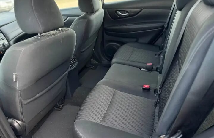 
								2018 NISSAN ROUGE  CLEAN TITLE full									