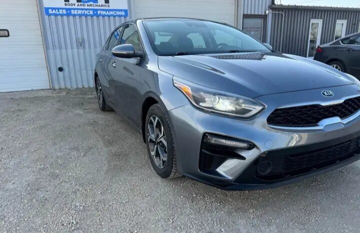 
								2019 KIA FORTE CLEAN TITLE full									