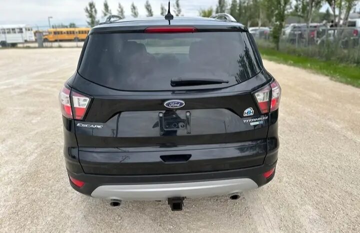 
								2018 FORD ESCAPE TITANIUM AWD CLEAN TITLE FULLY LOADED full									