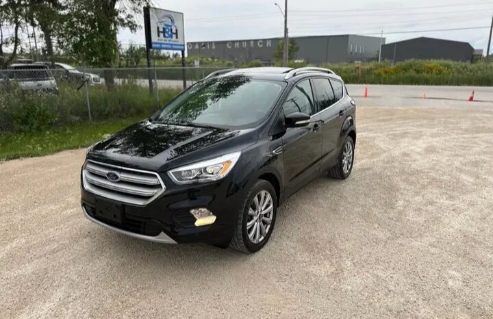 
								2018 FORD ESCAPE TITANIUM AWD CLEAN TITLE FULLY LOADED full									
