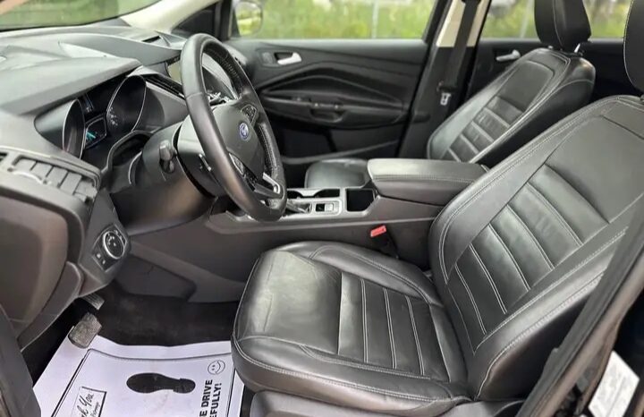 
								2018 FORD ESCAPE TITANIUM AWD CLEAN TITLE FULLY LOADED full									