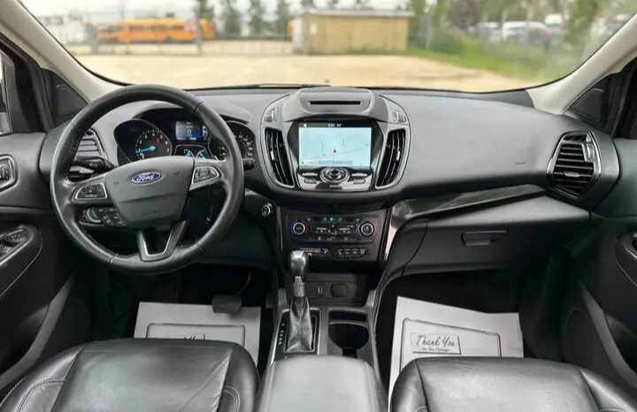 
								2018 FORD ESCAPE TITANIUM AWD CLEAN TITLE FULLY LOADED full									