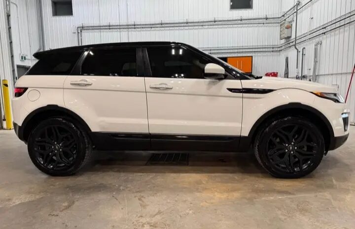 
								2016 RANGE  ROVER EVOLVE HSE FULLY LOADED CLEAN TITLE AWD full									