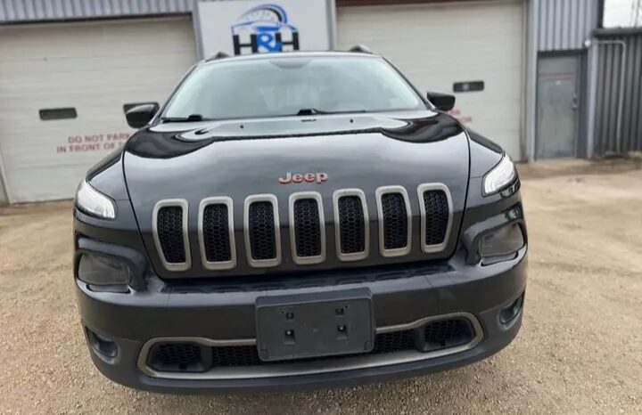 
								2016 JEEP CHEROKEE AWD CLEAN TITLE full									