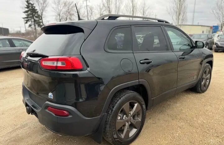 
								2016 JEEP CHEROKEE AWD CLEAN TITLE full									