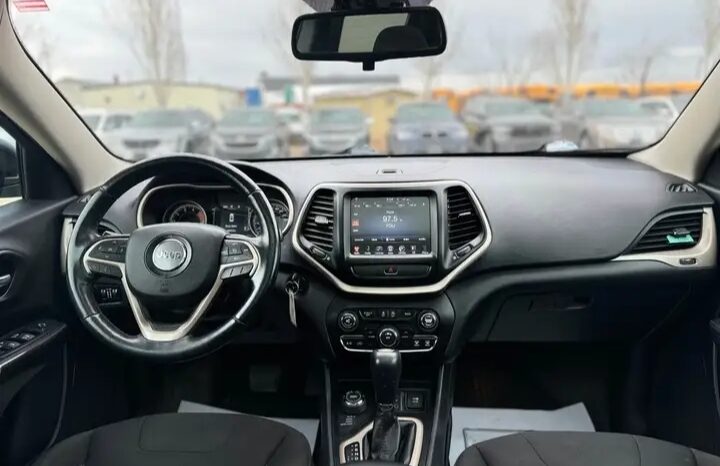 
								2016 JEEP CHEROKEE AWD CLEAN TITLE full									