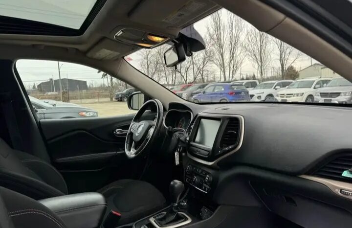 
								2016 JEEP CHEROKEE AWD CLEAN TITLE full									