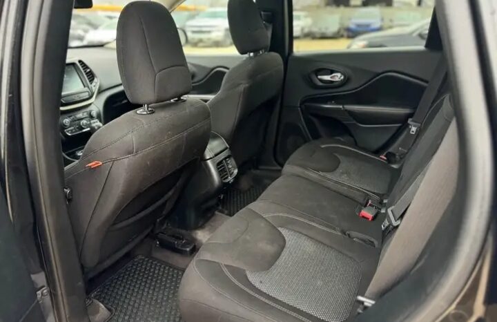 
								2016 JEEP CHEROKEE AWD CLEAN TITLE full									