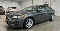 2019 FORD FUSION HYBRID  CLEAN TITLE