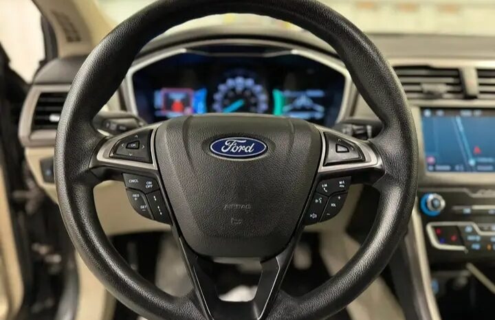 
								2019 FORD FUSION HYBRID  CLEAN TITLE full									