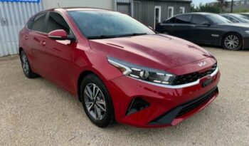 
										2022 KIA FORTE 5 EX REBUILT full									