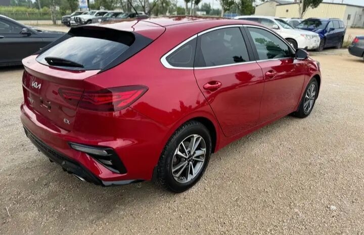 
								2022 KIA FORTE 5 EX REBUILT full									