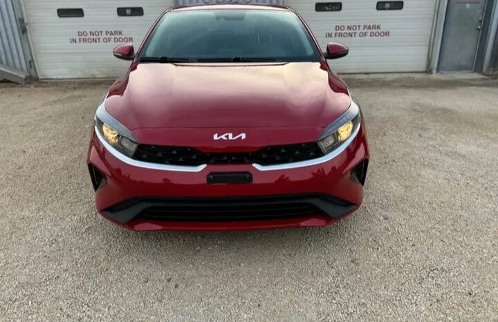 
								2022 KIA FORTE 5 EX REBUILT full									