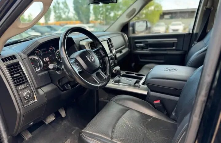
								2013 DODGE RAM 1500 4X4 CLEAN TITLE full									