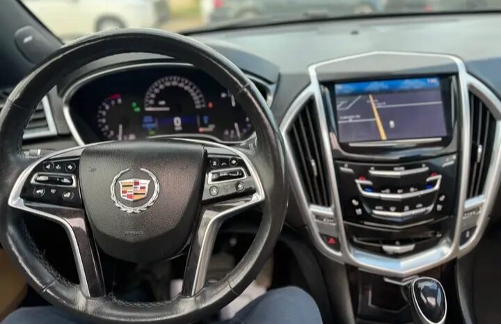 
								2014 CADILLAC SRX AWD CLEAN TITLE FULLY LOADED full									