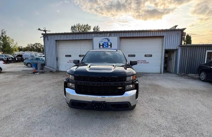 
								2021 CHEVROLET SILVERADO 1500 4X4 clean title full									