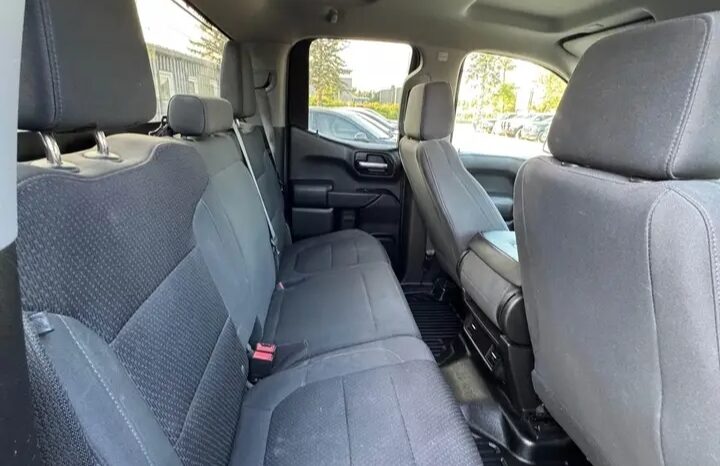 
								2021 CHEVROLET SILVERADO 1500 4X4 clean title full									