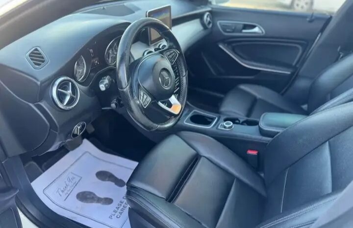 
								2016 MERCEDES BENZ CLA 250 CLEAN TITLE FULLY LOADED AWD full									