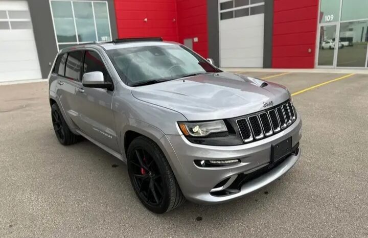 
								2016 JEEP GRAND CHEROKEE SRT FULLY LOADED CLEAN TITLE full									