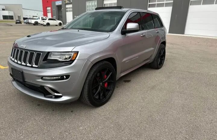 
								2016 JEEP GRAND CHEROKEE SRT FULLY LOADED CLEAN TITLE full									