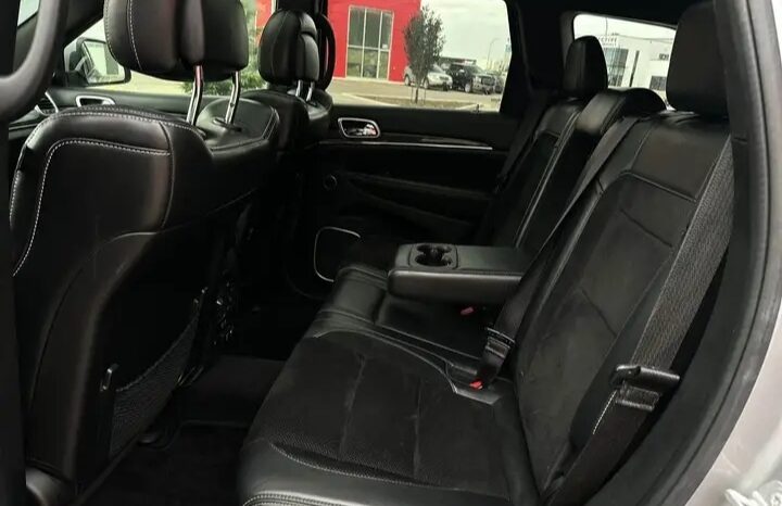 
								2016 JEEP GRAND CHEROKEE SRT FULLY LOADED CLEAN TITLE full									