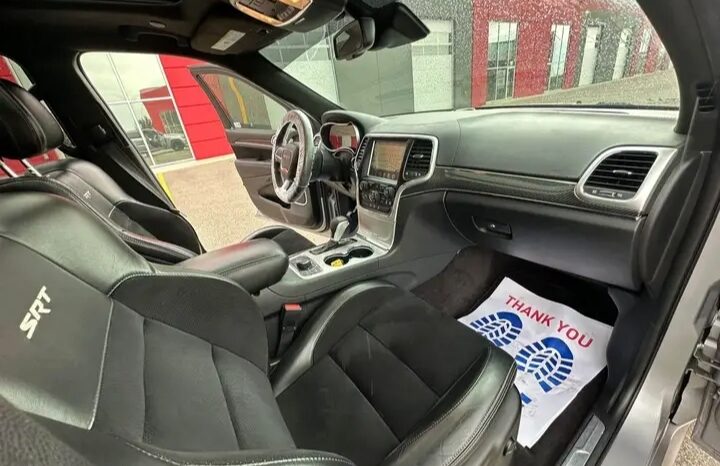 
								2016 JEEP GRAND CHEROKEE SRT FULLY LOADED CLEAN TITLE full									