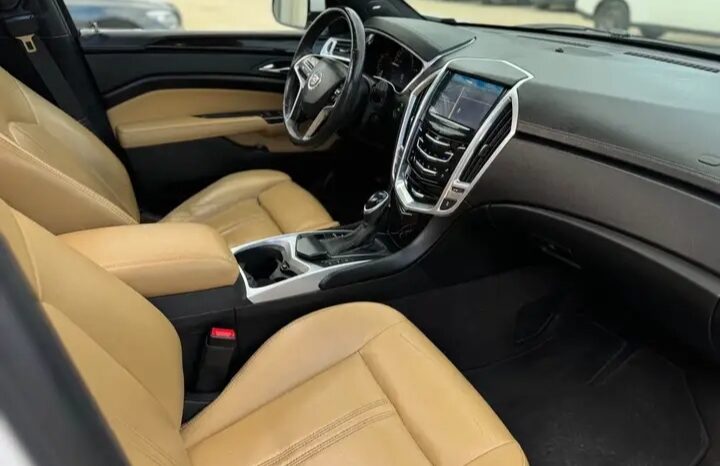 
								2014 CADILLAC SRX, WHITE, PREMIUM FULLY LOADED CLEAN TITLE full									