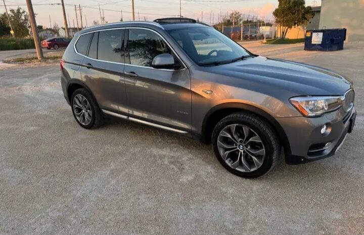
								2015 BMW X3 AWD FULLY LOADED  CLEAN TITLE full									