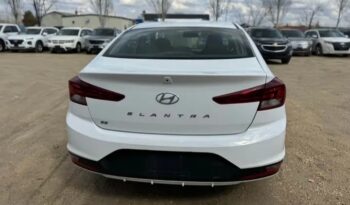 
										2020 HYUNDAI ELANTRA CLEAN TITLE  cheap on gas full									