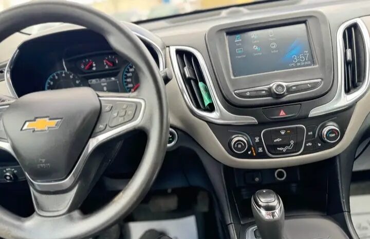 
								2018 CHEVROLET EQUINOX AWD CLEAN TITLE full									